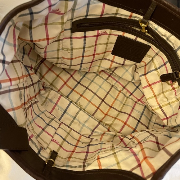 Leather coach purse - Picture 2 of 2